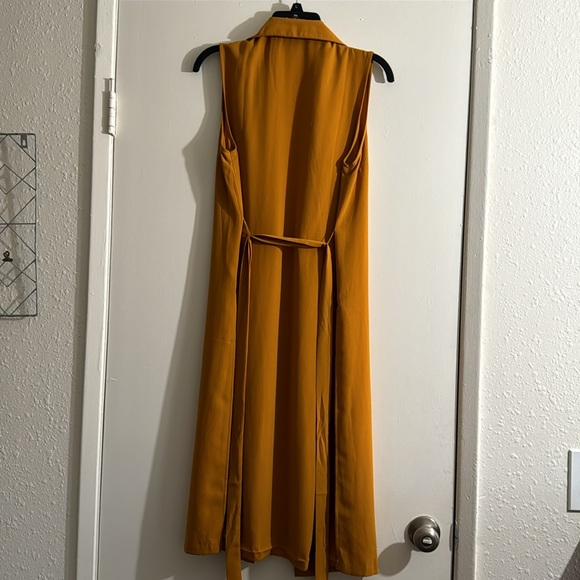 Long open trench coat mustard color - Picture 2 of 2